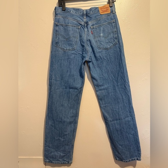 Levi's Women's Low Pro Relaxed Fit Straight Leg Jeans Denim Classic Size 28 - Picture 9 of 16